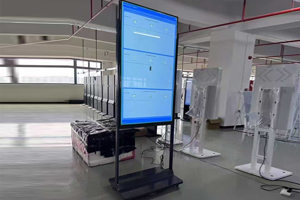 Unlocking the visual and scenario-based marketing potential of store windows