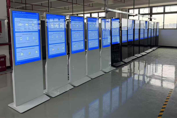 Como usar e manter uma máquina de publicidade vertical?