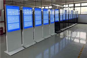 Comment utiliser et entretenir une machine publicitaire verticale ?