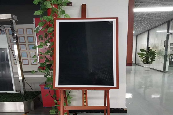 Máquina de publicidade com porta-retratos digitais: aplicações inovadoras em diversos setores