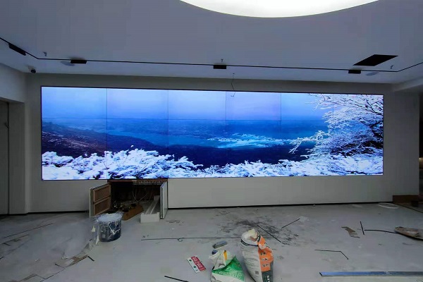 LCD video wall