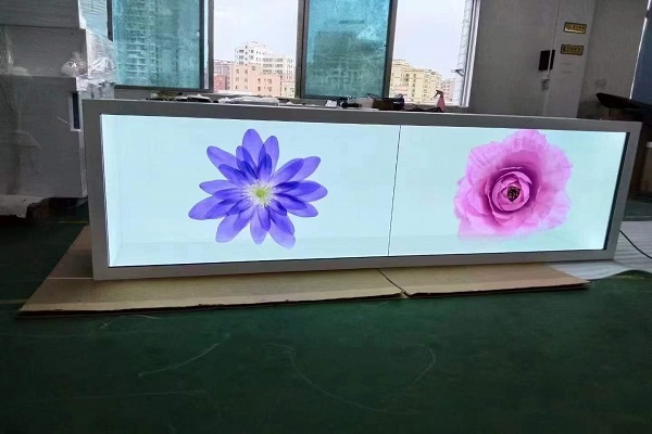 Transparent cabinet advertising machine--new type of product
