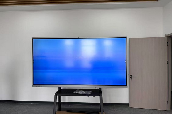Interactive whiteboards
