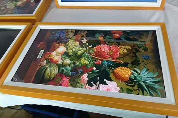 Smart LCD Photo Frame Advertising Machine