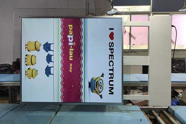 Valor de aplicação diversificado de máquinas de publicidade de tela dupla face