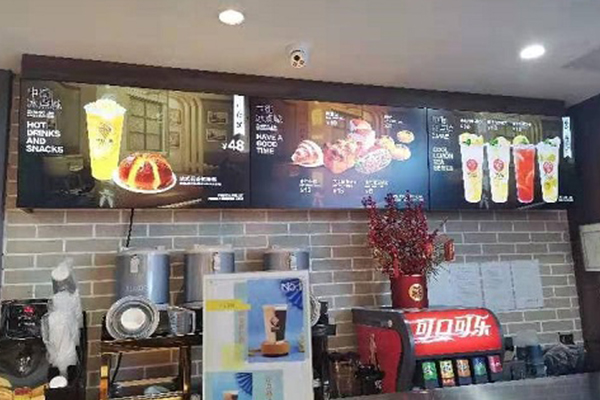 ケータリングスプライシング統合広告機、デジタル時代の食品プロモーションツール1