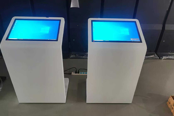 タッチ式問い合わせキオスクの特徴