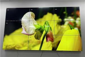 Монтаж и поддръжка на LCD екран за снаждане
