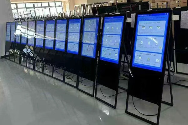 Предимства на преносимата рекламна машина