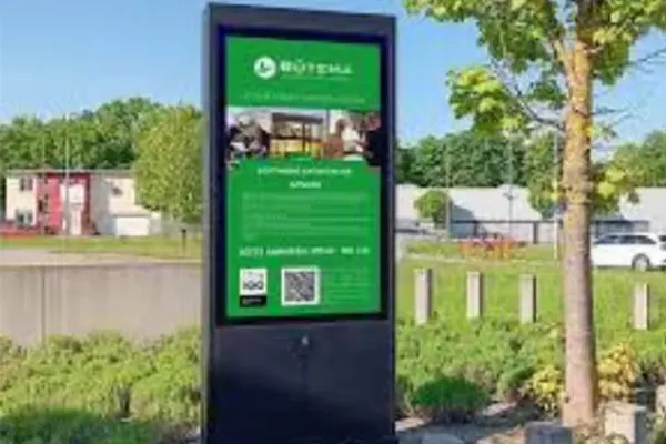 Уличные ЖК-дисплеи для рекламы: примеры реального применения 2