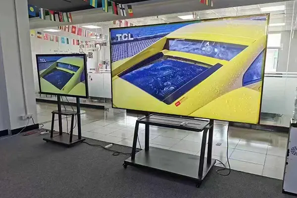 Einführung in die Merkmale und Funktionen von Konferenz-Flachbildschirmen