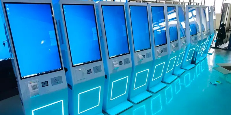 interactive touch screen digital signage