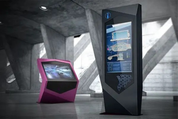 Comment avons-nous aidé une chaîne de restaurants à résoudre ses problèmes de lenteur de service grâce à des supports publicitaires ?