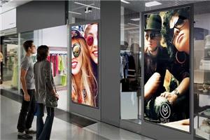 How In-Store Digital Displays Are Transforming Retail Experiences