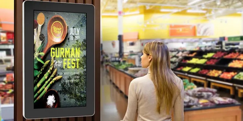 retail digital screens