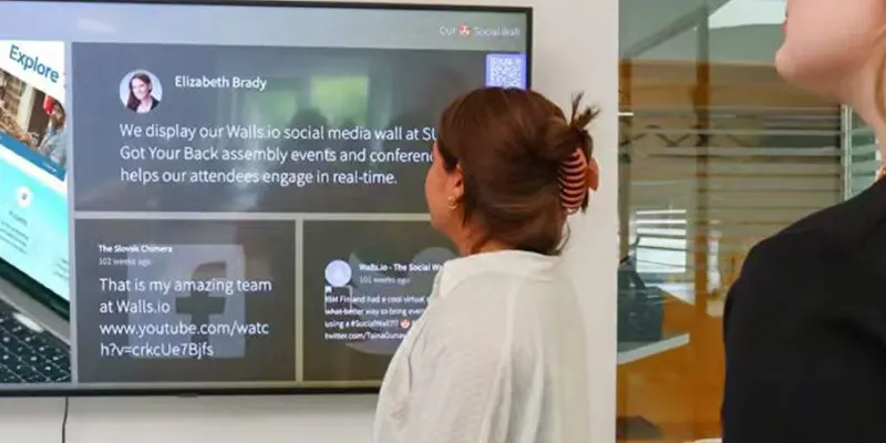 digital signage