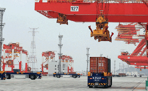 Onew Helped Yangshan Port Automated Container Terminal Key Technologies to Win the Science and Technology Grand Prize