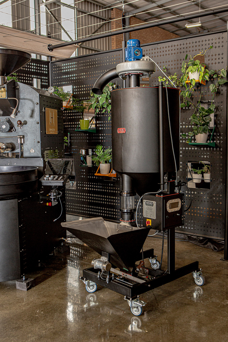 Genio สแตนเลสกลองเครื่องคั่วกาแฟ 3 กก. พร้อมสายพานลำเลียงอัตโนมัติ