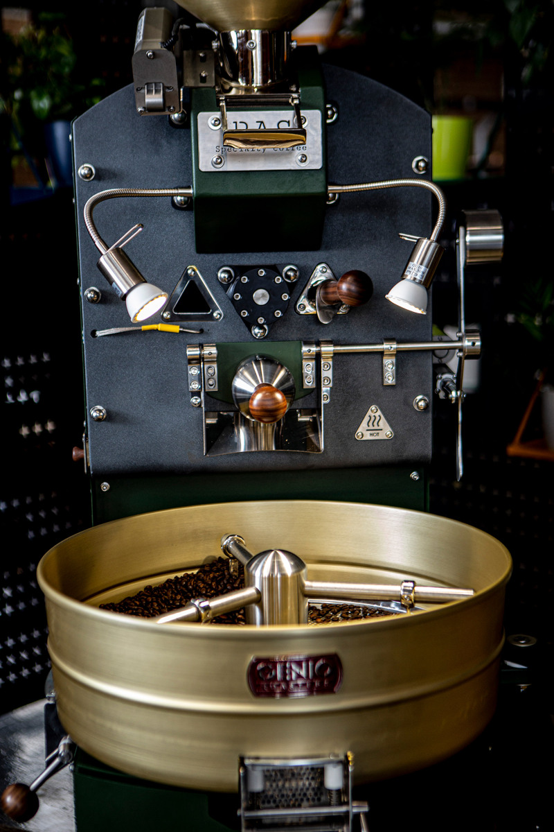 Genio สแตนเลสกลองเครื่องคั่วกาแฟ 3 กก. พร้อมสายพานลำเลียงอัตโนมัติ