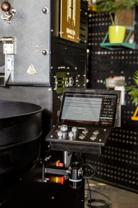 Genio Industrial Stainless Steel Drum 15kg Coffee Roasting Machine With Auto-loading Conveyor