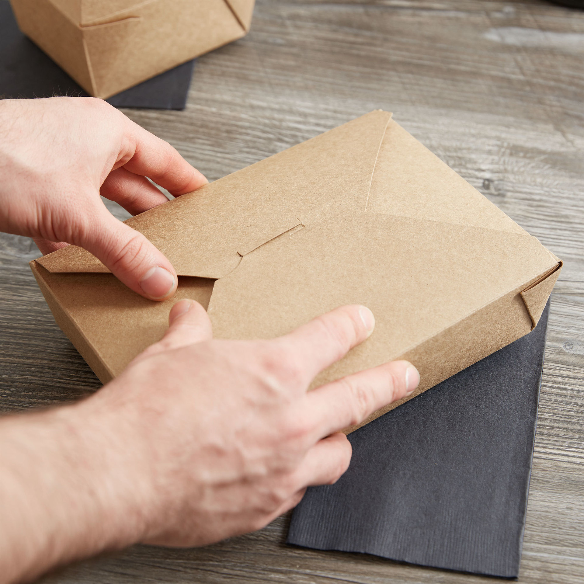 Lancheira de Papel Descartável Biodegradável