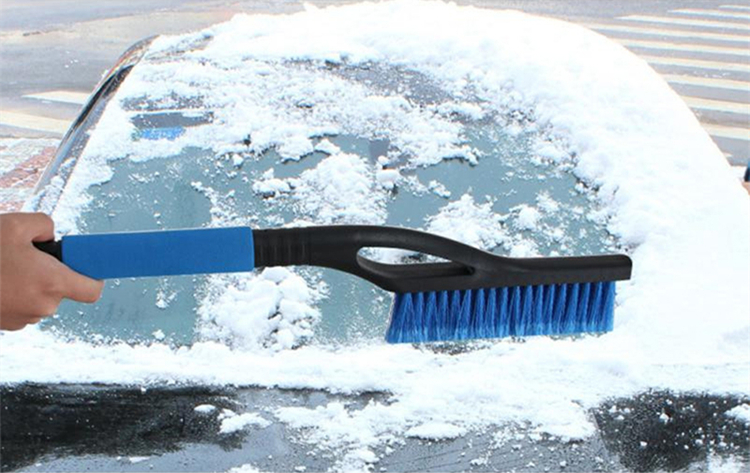 snow brush for car