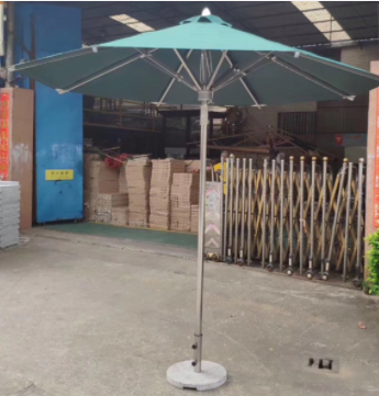 Parasol de patio en porte-à-faux pour table de billard