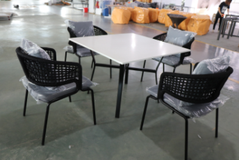 Runder Tisch 7-teiliges Set für Terrassen-Ess-Sets für den Außenbereich