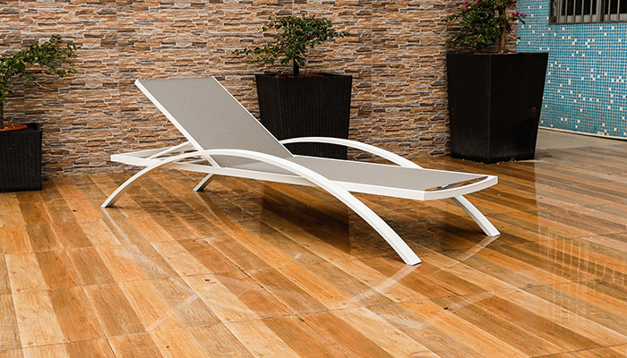 Chaise Sun Lounge Tanning Ledge Pool Lounger