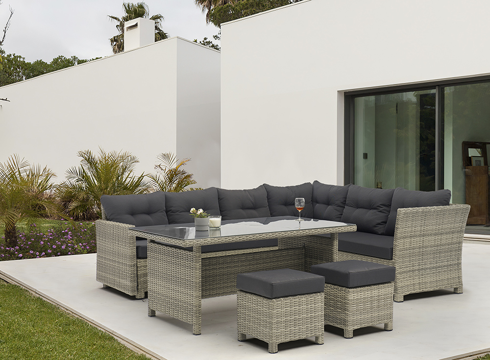Tips for Choosing the Best Patio Furnitur