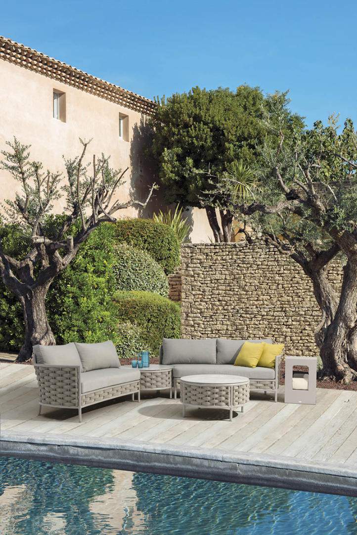 6 Top Tips for Choosing the Right Outdoor Furniture for Your Patio