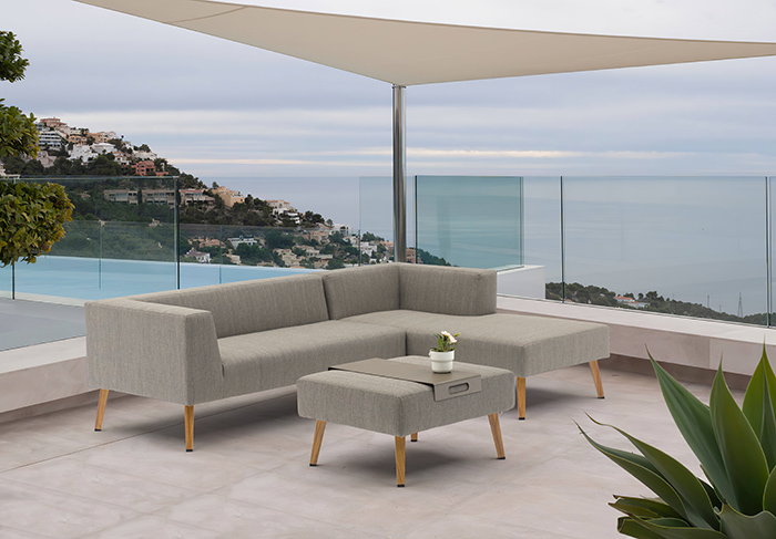 choose outdoor furniture