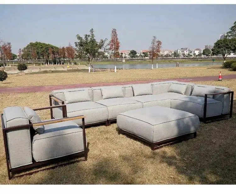 sofá al aire libre seccional