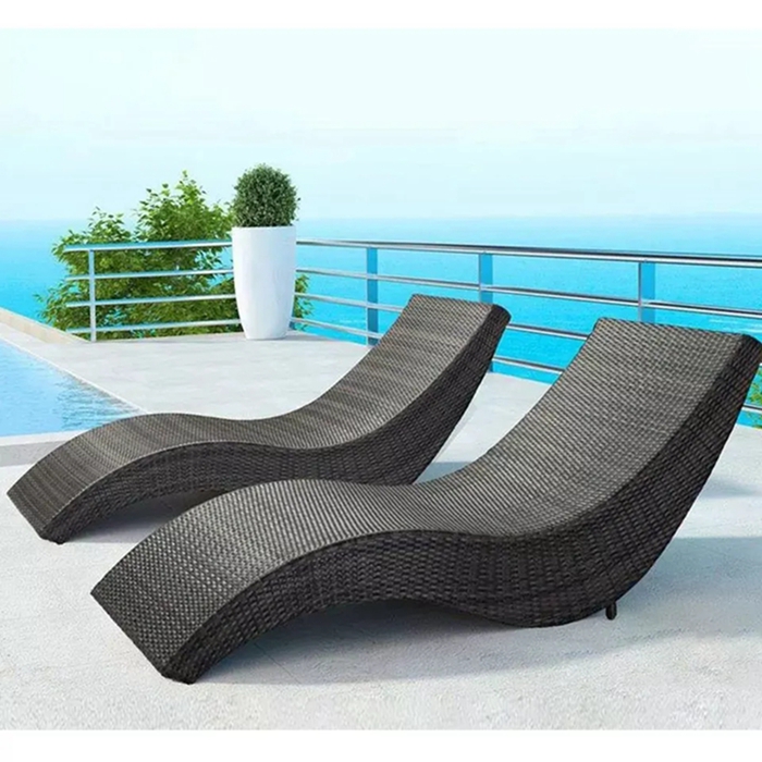 outdoor patio lounge chair