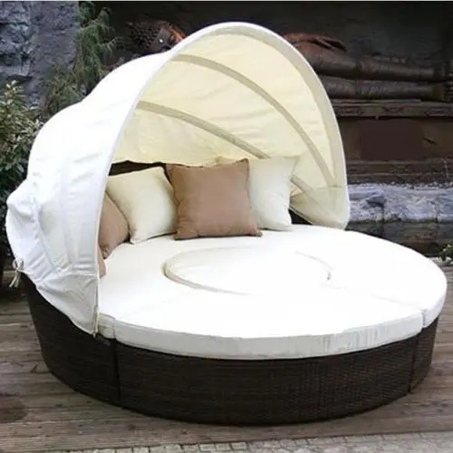 屋外用ソファベッドは複数人で同時に使用するのに適していますか?