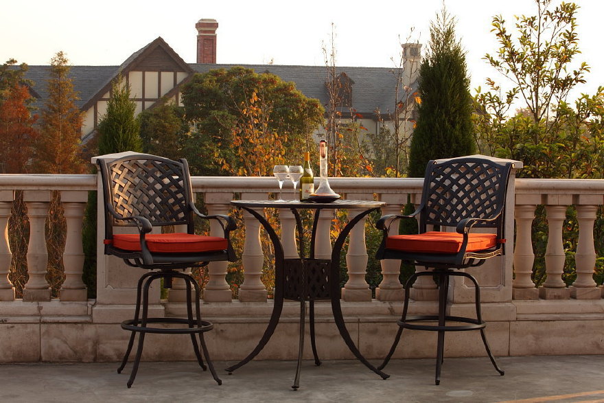 outdoor pub table and chairs