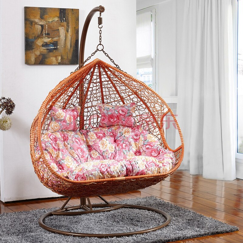 屋外用ダブルエッグチェアはバルコニーでの使用に適していますか?