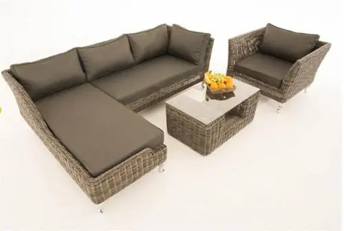 屋外用ソファベッドの組み立てはどれくらい難しいですか?