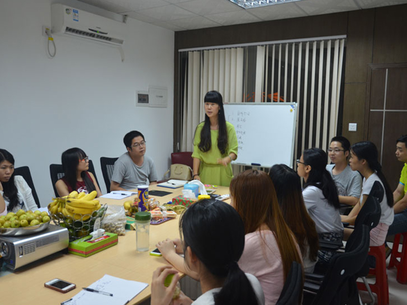 知識トレーニング