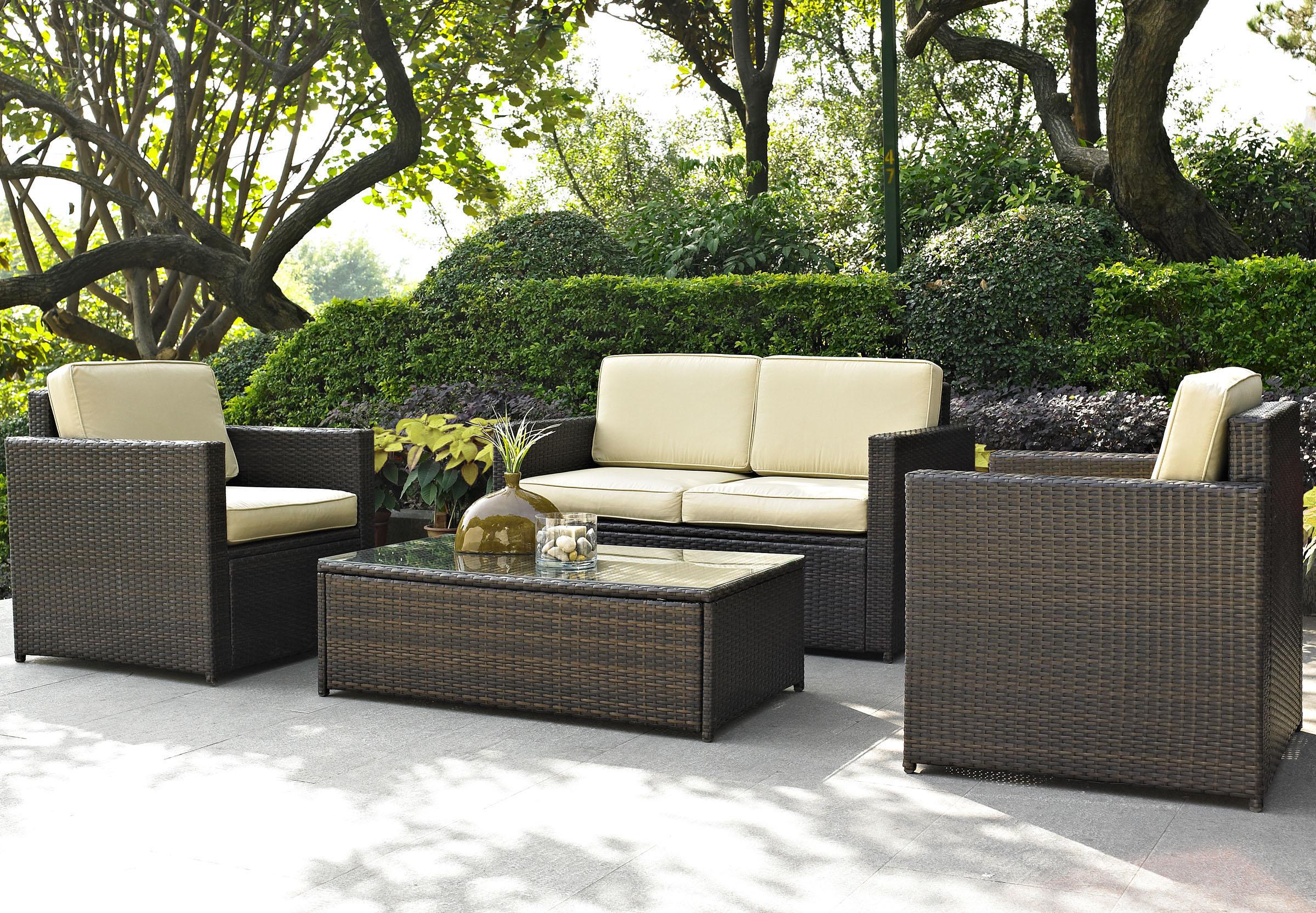 indoor outdoor furniture