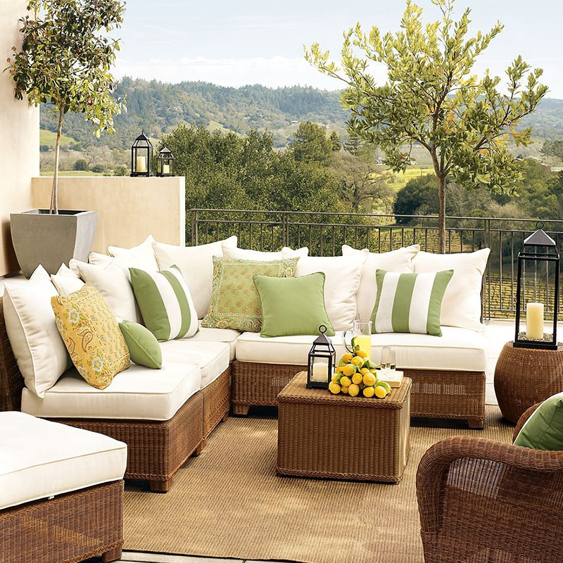 グランド リゾートの屋外用家具を購入するのにいくらかかりますか?