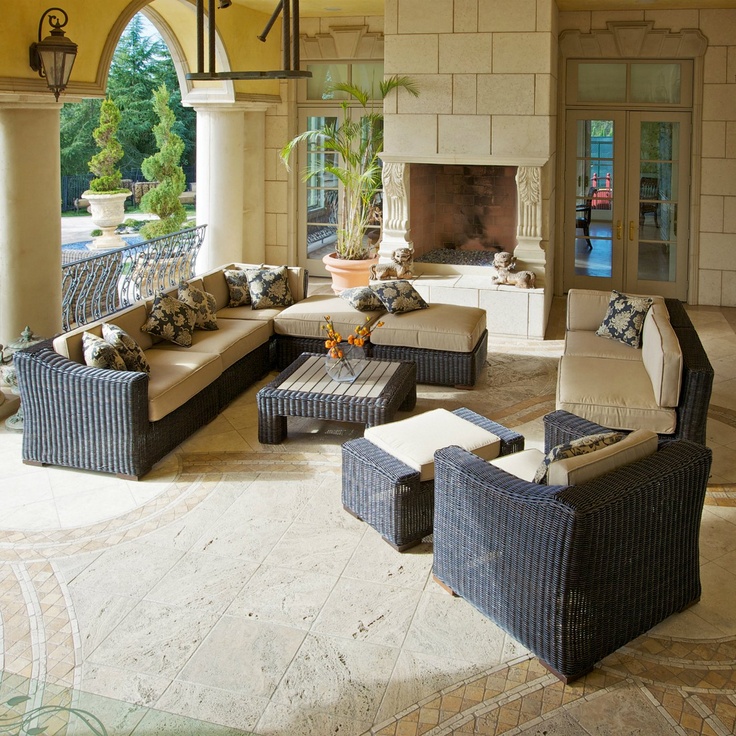 国際ブランドと比較した中国のリゾート屋外用家具の長所は何ですか?