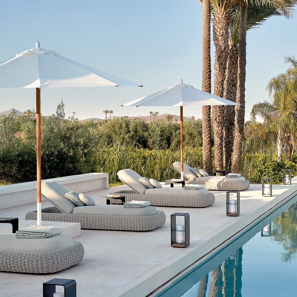 商用グレードのプールパティオ家具ガイド - 知っておくべきことすべて