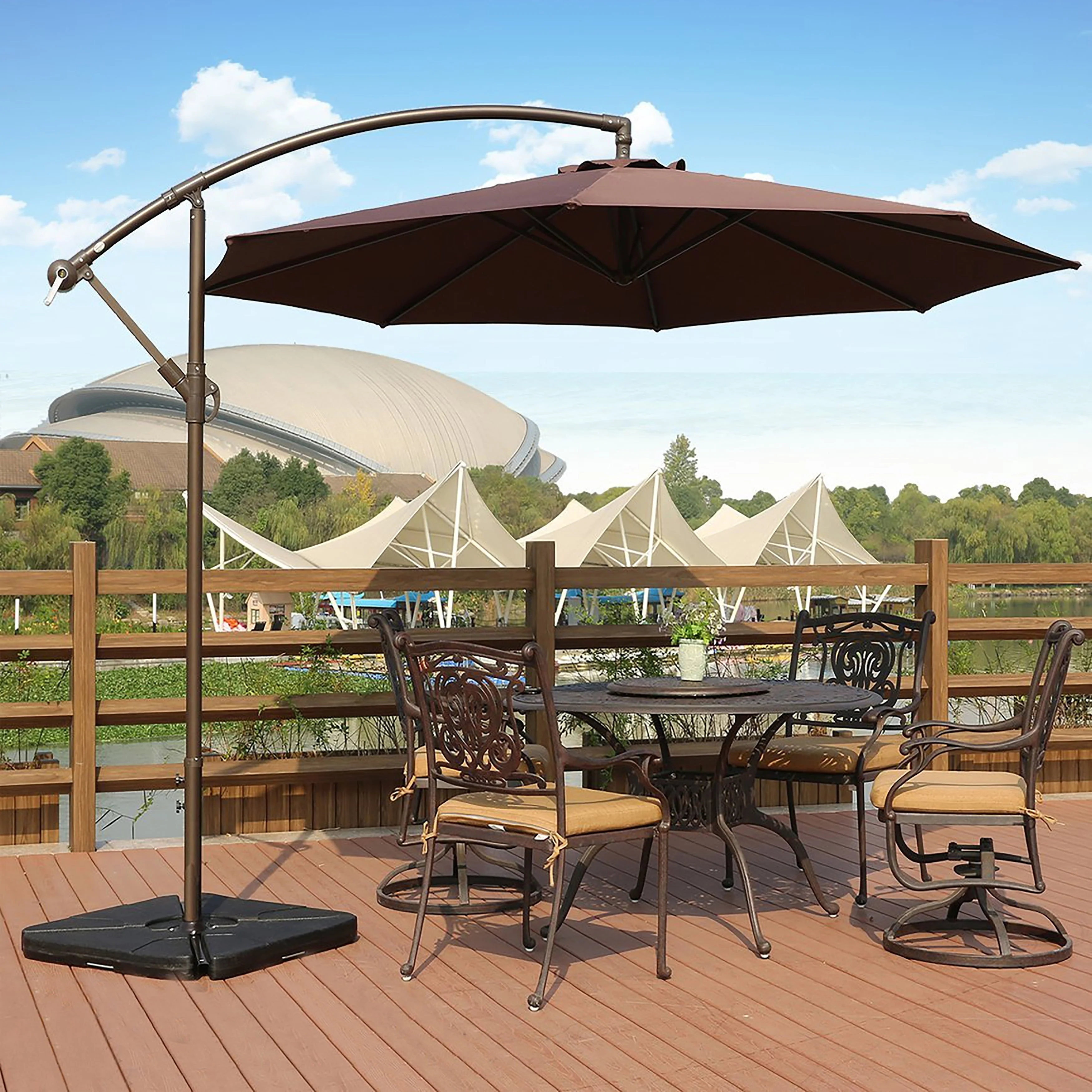 Cantilever umbrella