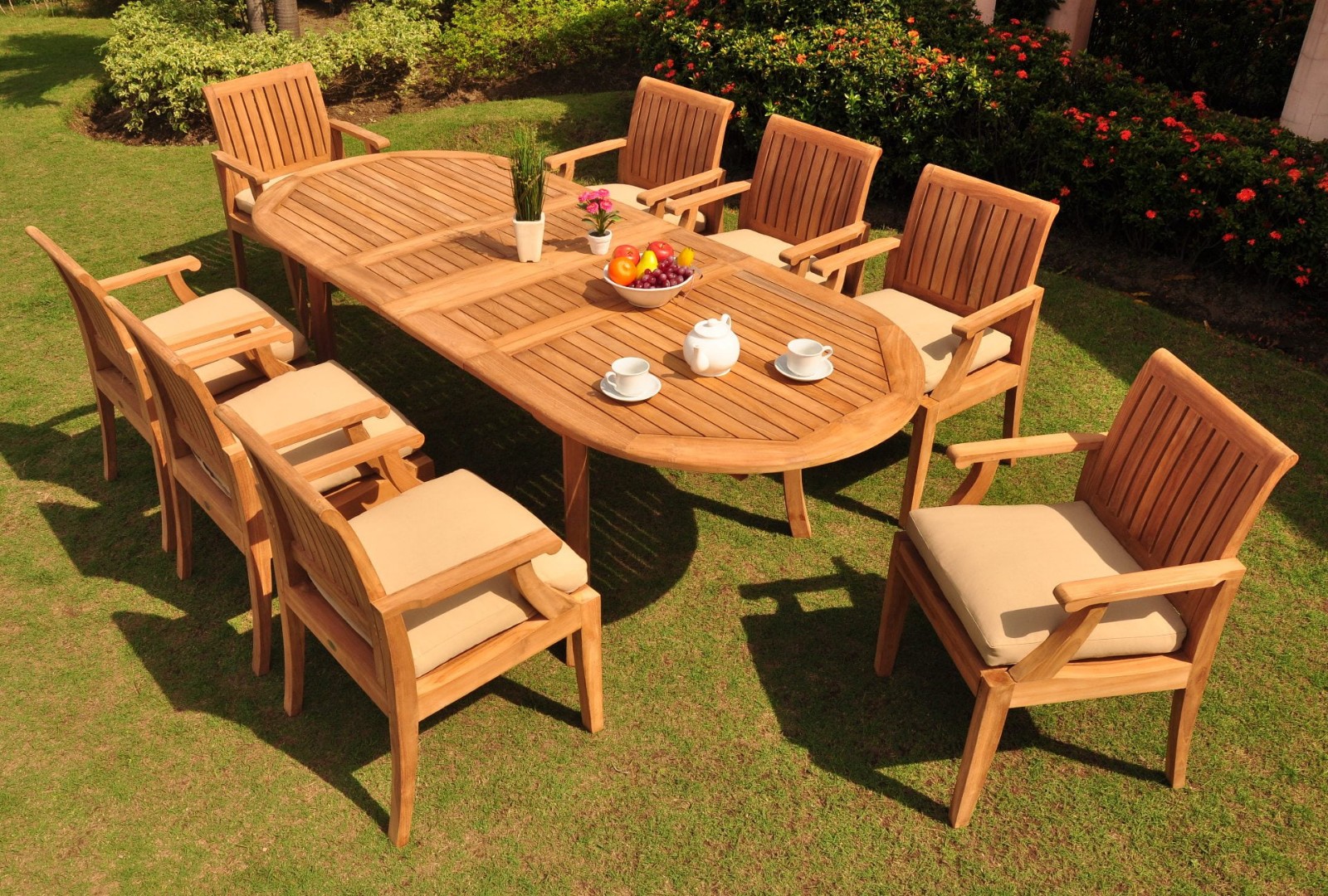 teak outdoor furniture