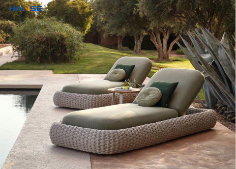 Outdoor sectional sofa