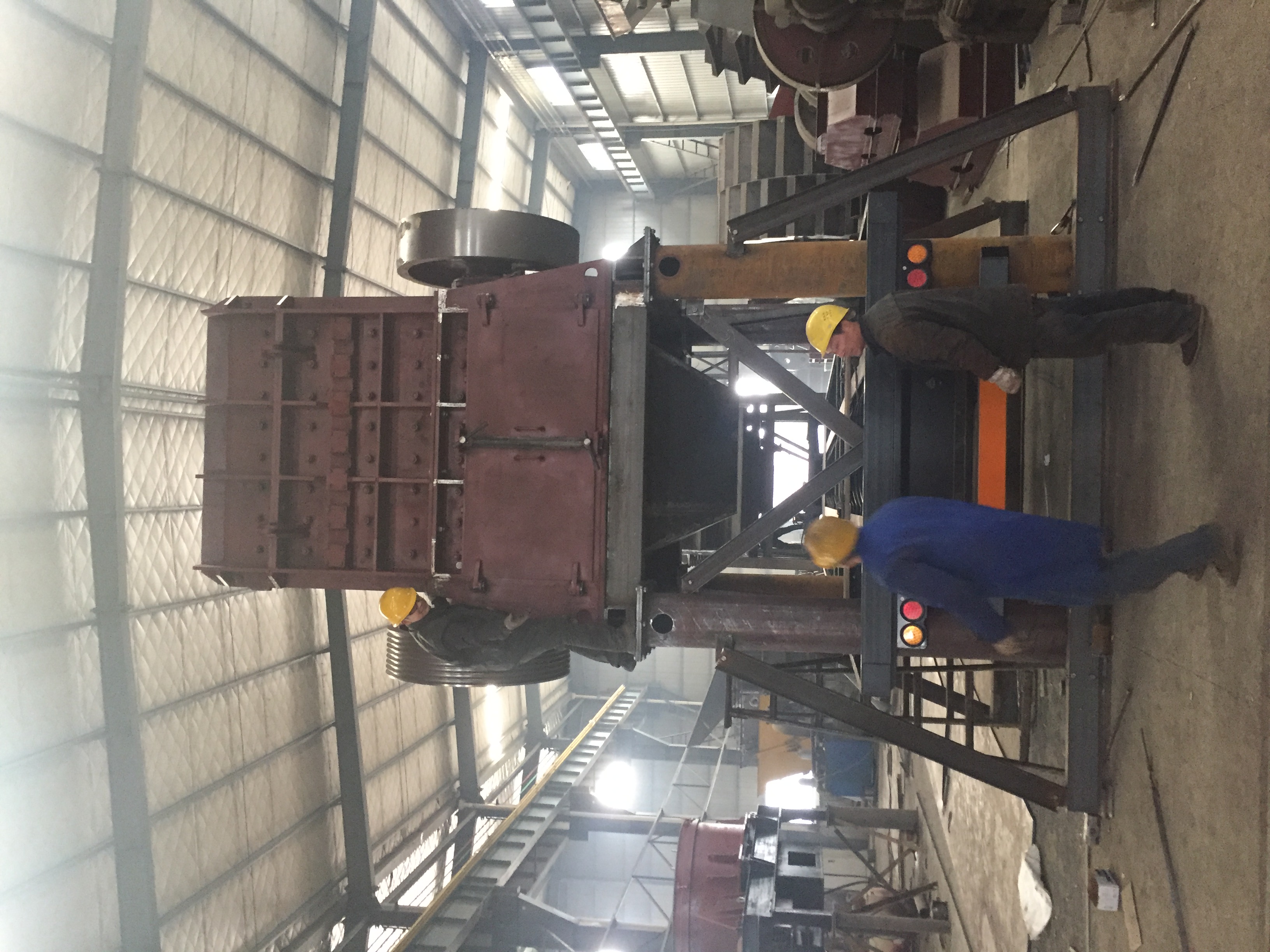 Hot Sale Hammer Crusher Crushing Line Equipment Factory Direct Low Price Various Size Easy To Operation Crusher