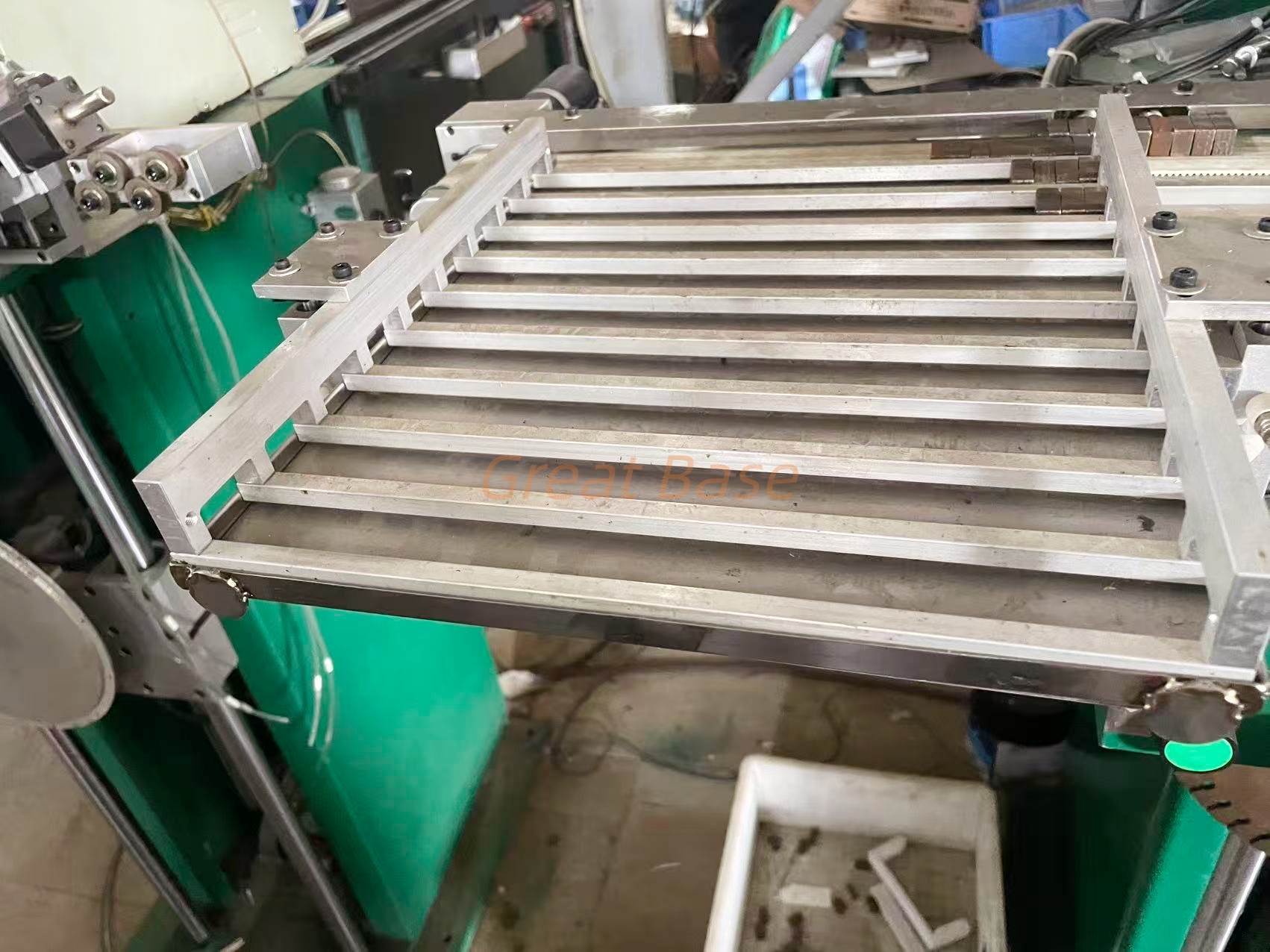 GreatBase Great Base GBWF-2400 Fully Automatic Diamond Disk Saw (Cutter) Welding Rack