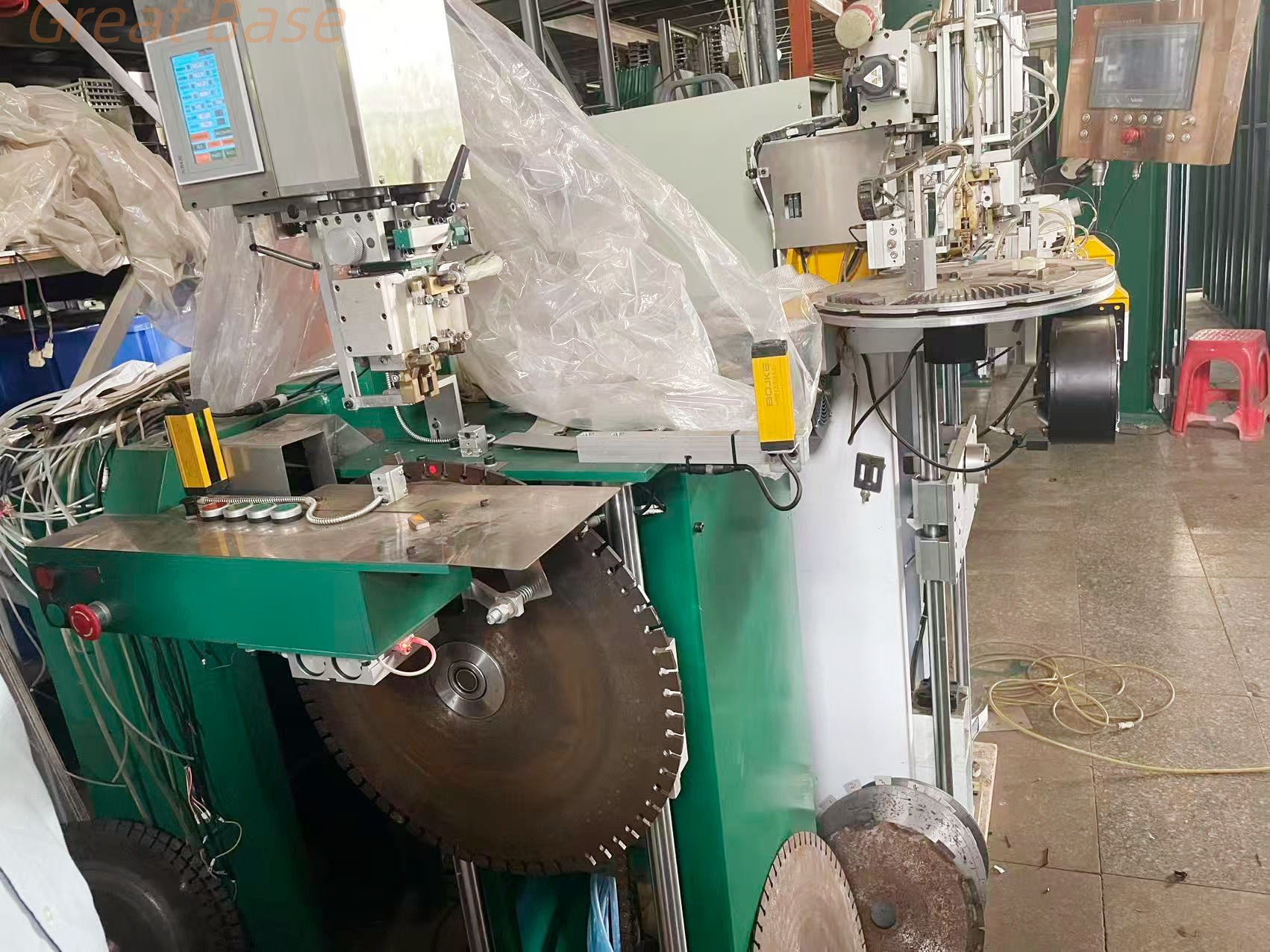 GreatBase Great Base GBWF-2400 Half Automatic Diamond Disk Saw (Cutter) Welding Rack