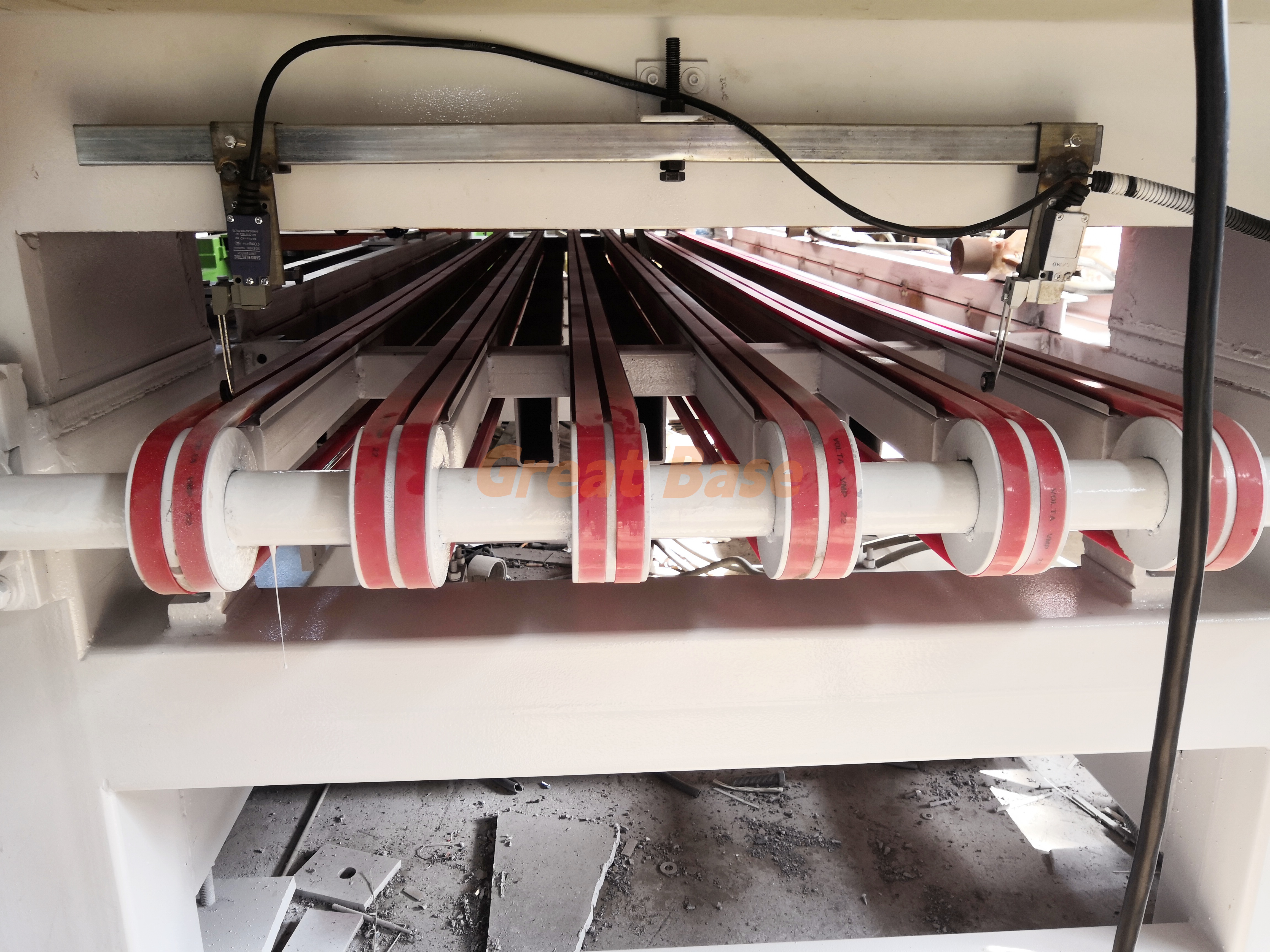 GB-900(3+5/7) Tiles Cutting Line